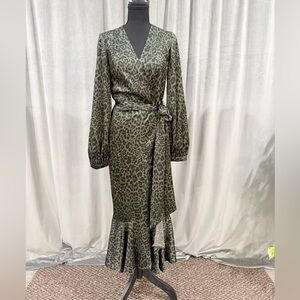 Express Green Leopard Print Midi Dress